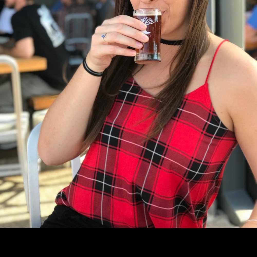 Plaid tank top red and black